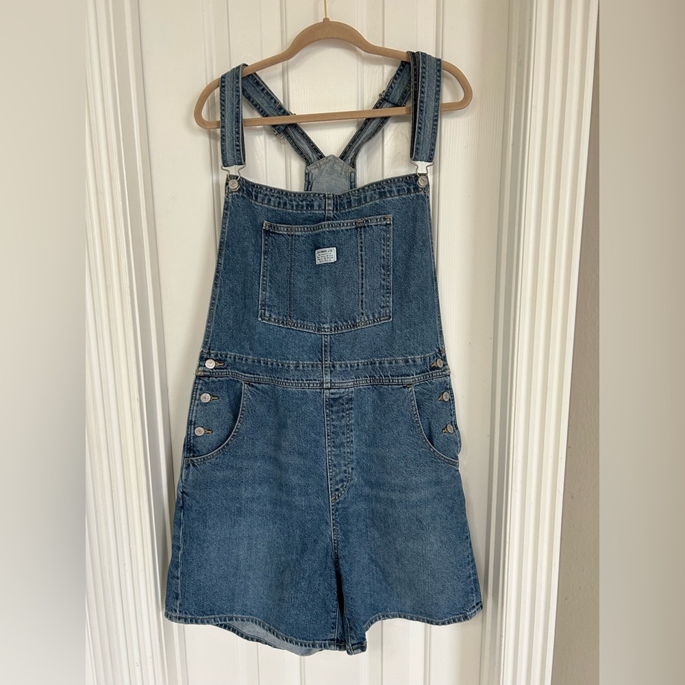 Levi's Light Blue Denim Overalls with Label Detail